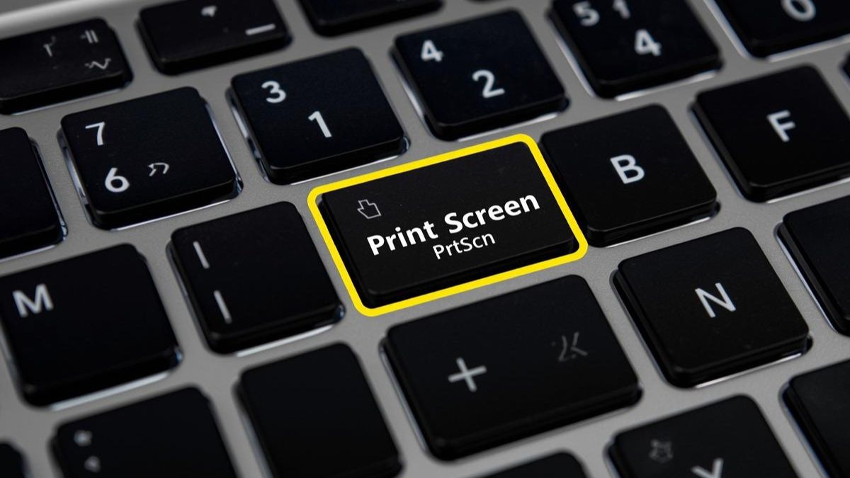 Keyboard showing Print Screen key for taking screenshot on Windows