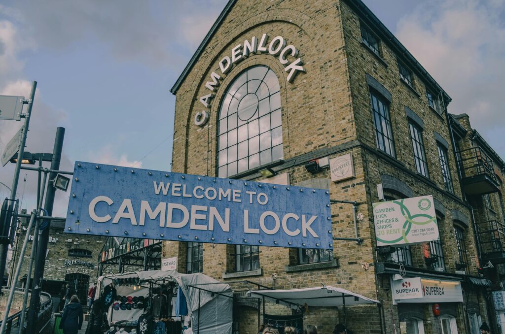 London Travel Guide – Shopping at Camden Market