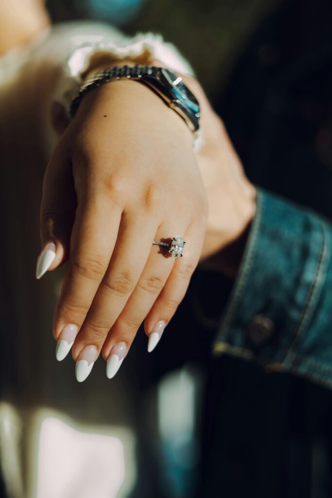 Elegant fashion wristwatch accessory