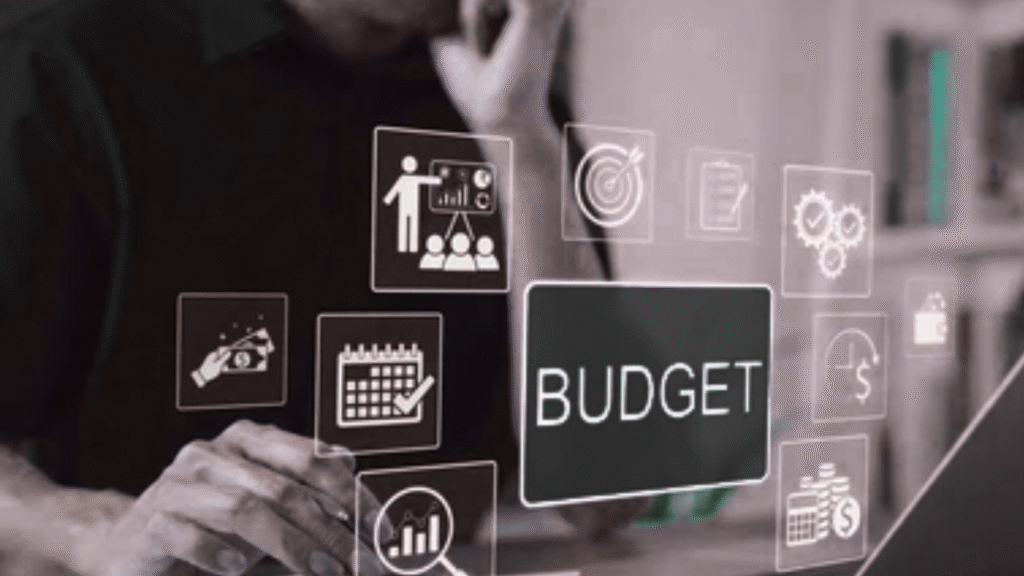 MSN Money personal finance tools for budgeting, loans, and retirement planning