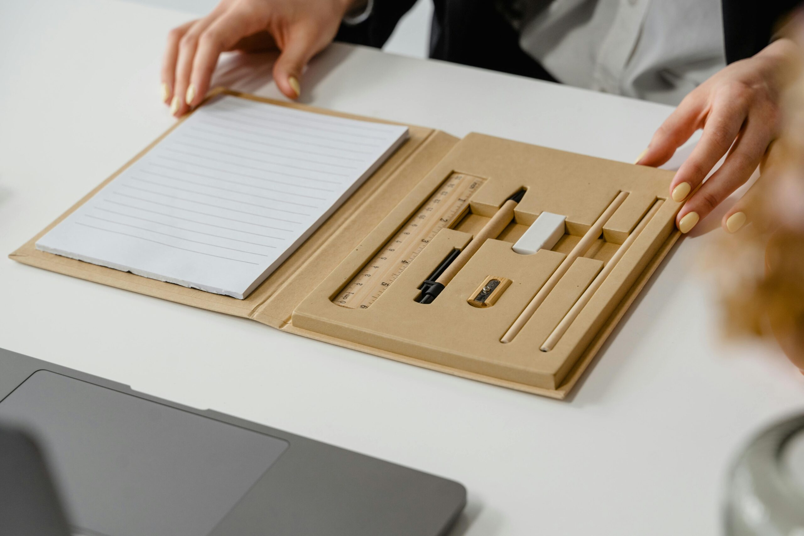 Basic drawing tools for beginners