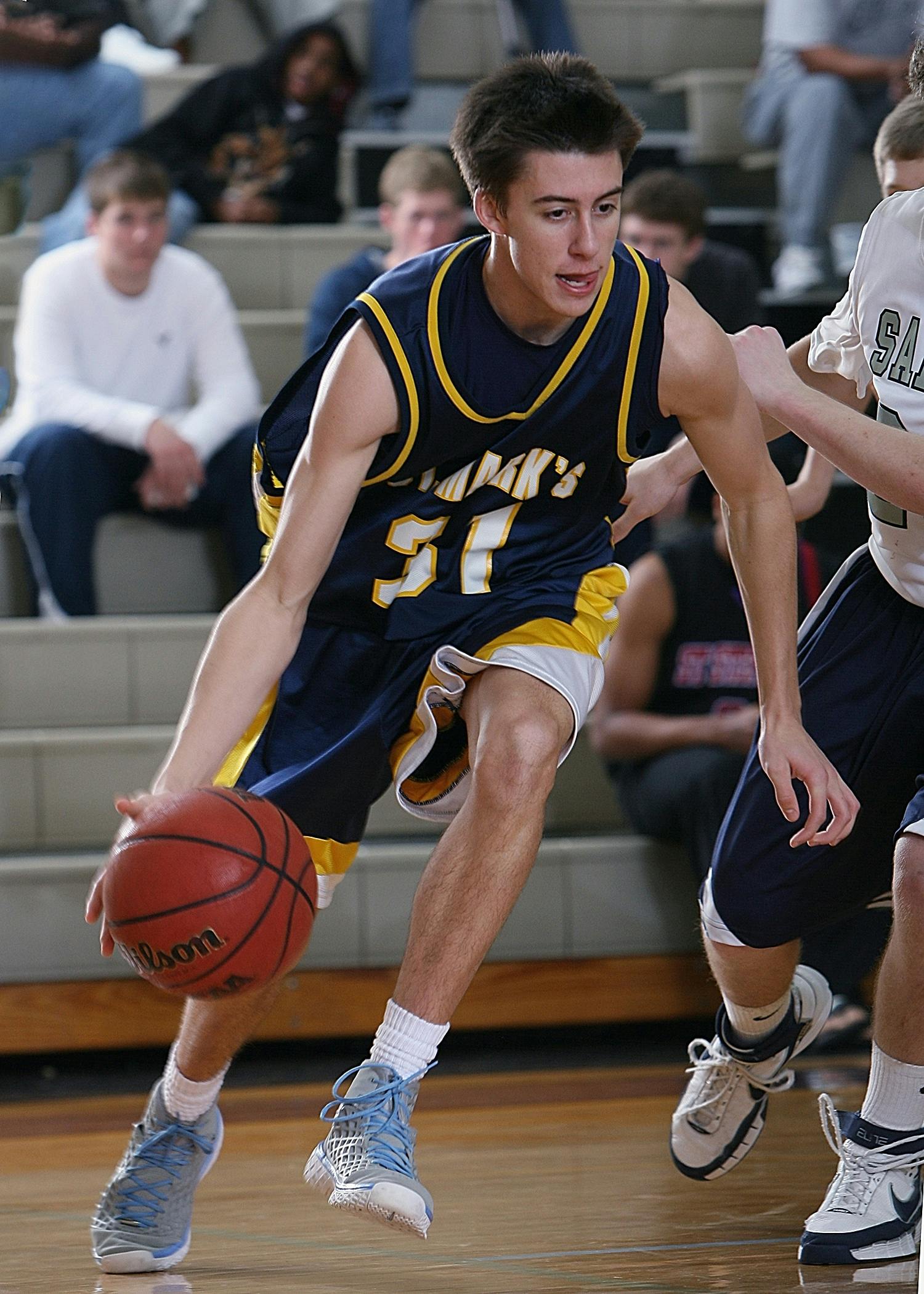Schools and parents must encourage children to participate in sports.