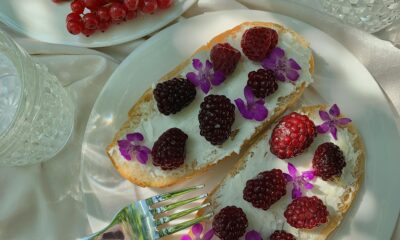 Blueberries, cherries, grapes, strawberries—highlighting their role in reducing inflammation.