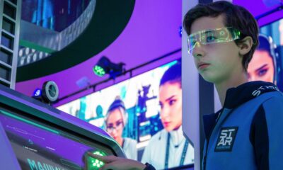 Smart glasses AR display