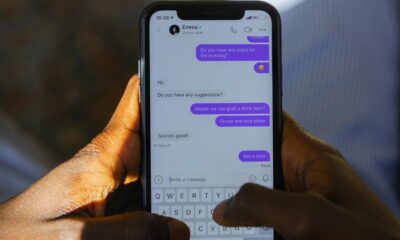 Blocked on WhatsApp message sent but not delivered notification on chat screen